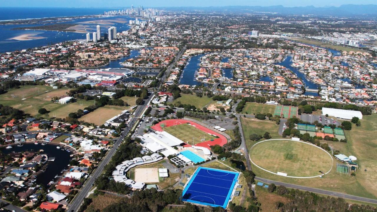 Gold Coast Performance Centre Hostel Exterior photo